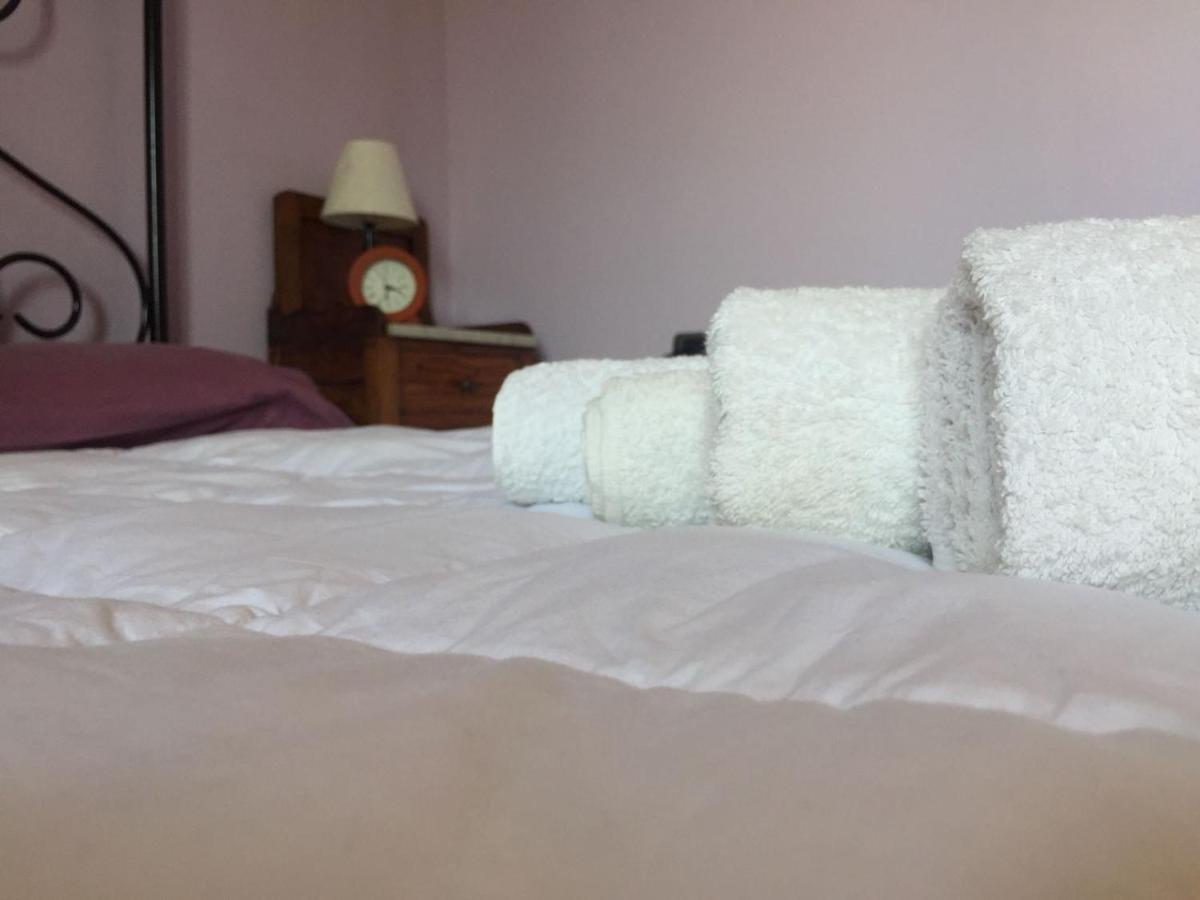 Alex Room Airport Elmas 외부 사진