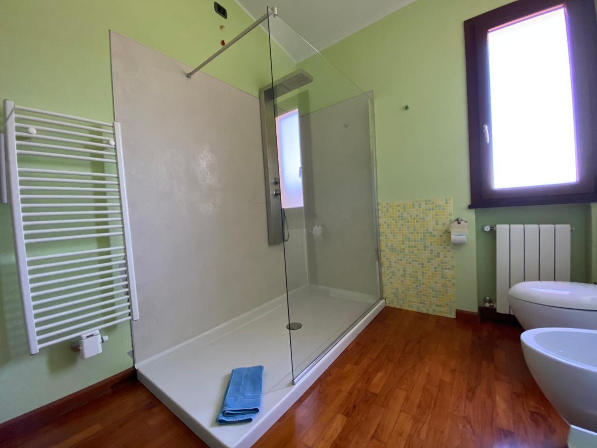 Alex Room Airport Elmas 외부 사진