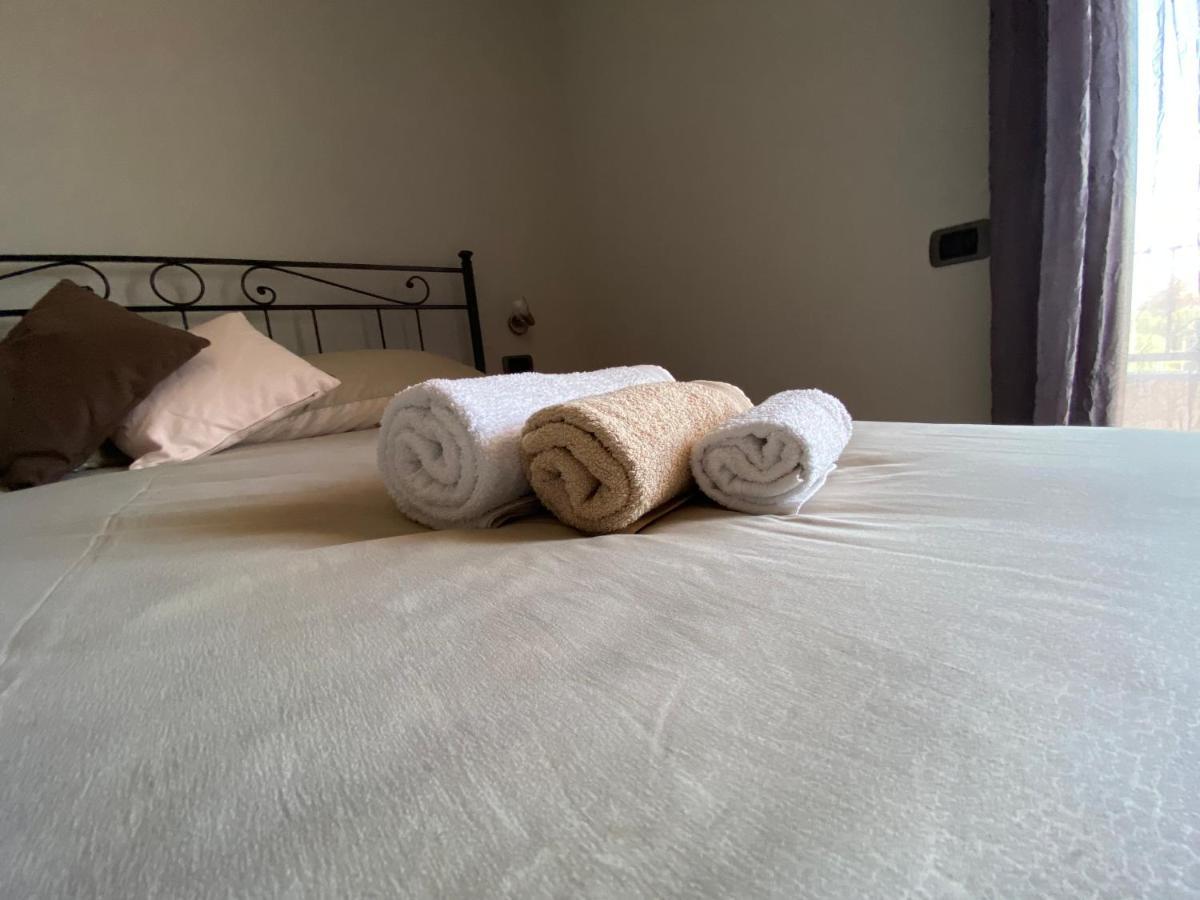 Alex Room Airport Elmas 외부 사진